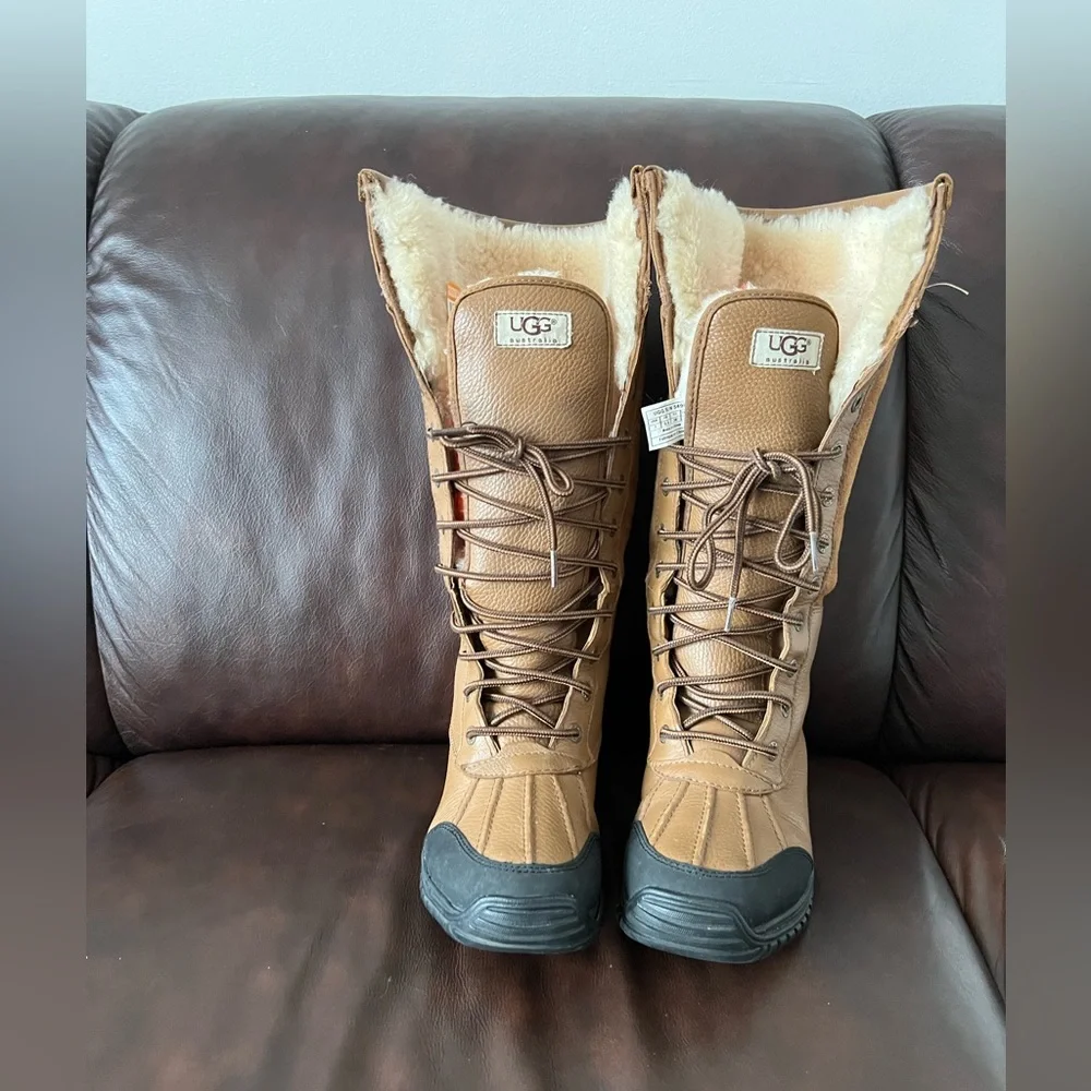 UGG Otter Adirondack Tall Winter Boots - Picture 9 of 16